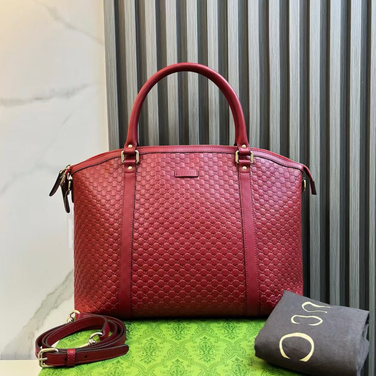 Gucci Interlocking Red Two-Way Bag - Luxurious Preloved Designer Handbag