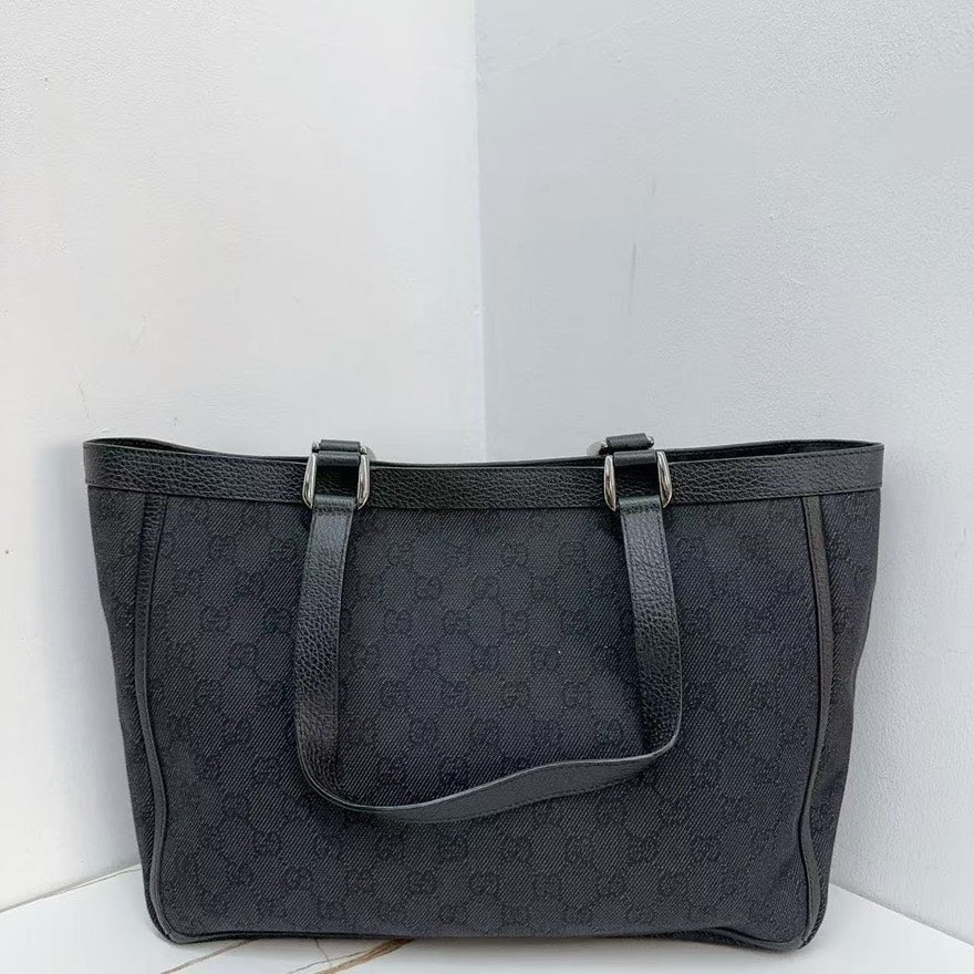 Gucci GG Black Canvas Shoulder Bag