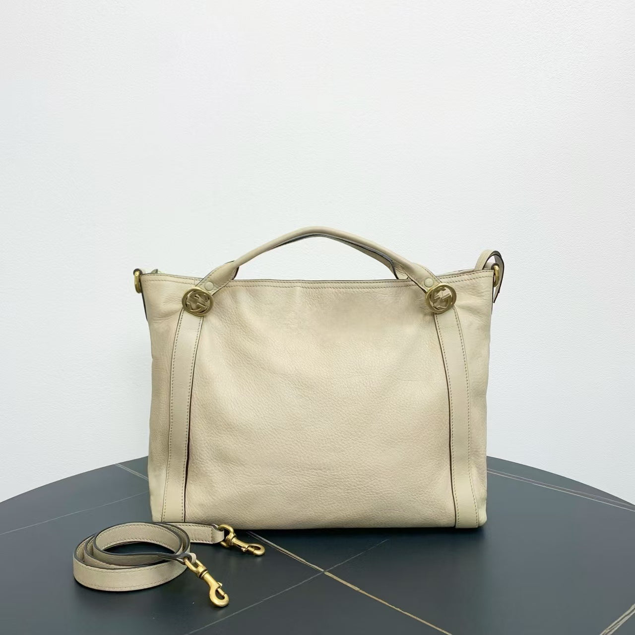 Gucci Pristine Beige Two-Way Shoulder Bag