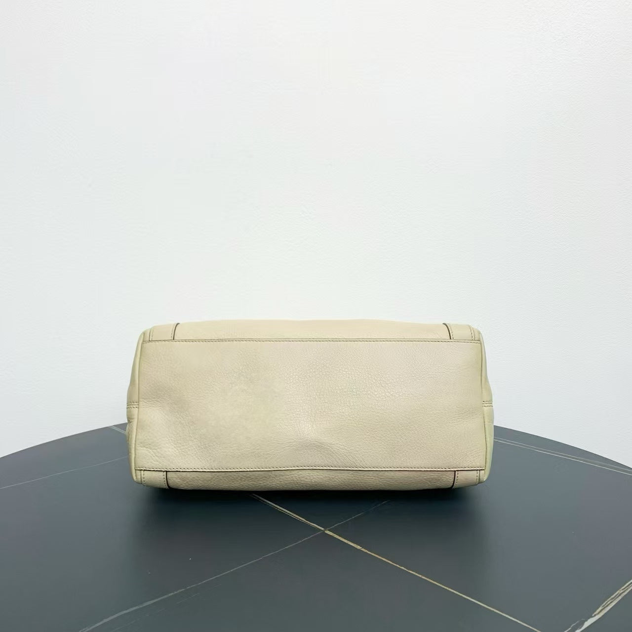 Gucci Pristine Beige Two-Way Shoulder Bag