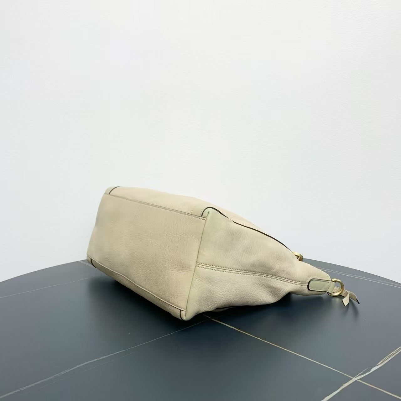 Gucci Pristine Beige Two-Way Shoulder Bag