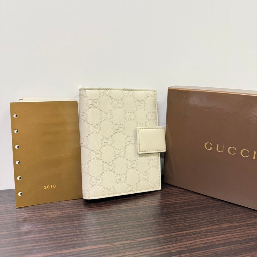 Gucci GG Agenda FM0345 Ivory Leather Planner