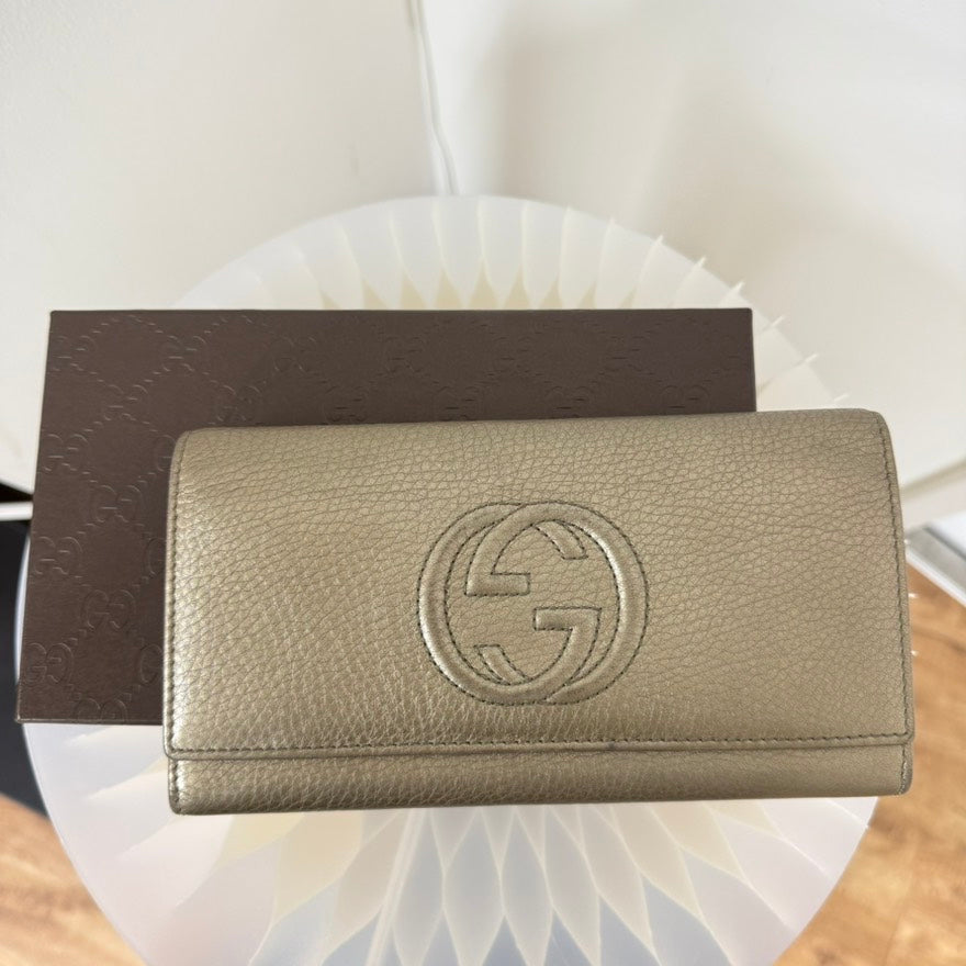 Gucci Soho Leather Wallet XNYW in Metallic Leather