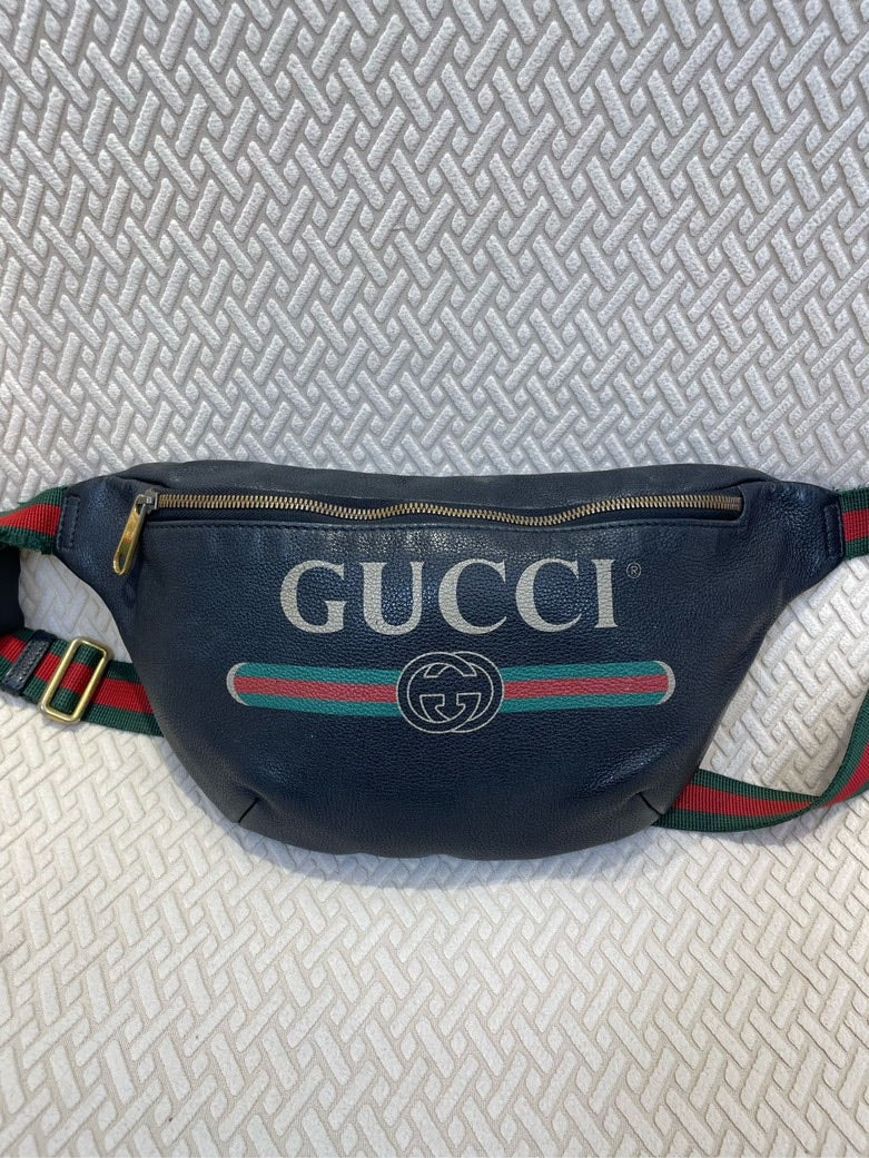 Gucci Preloved Blue Leather Bumbag Belt Bag