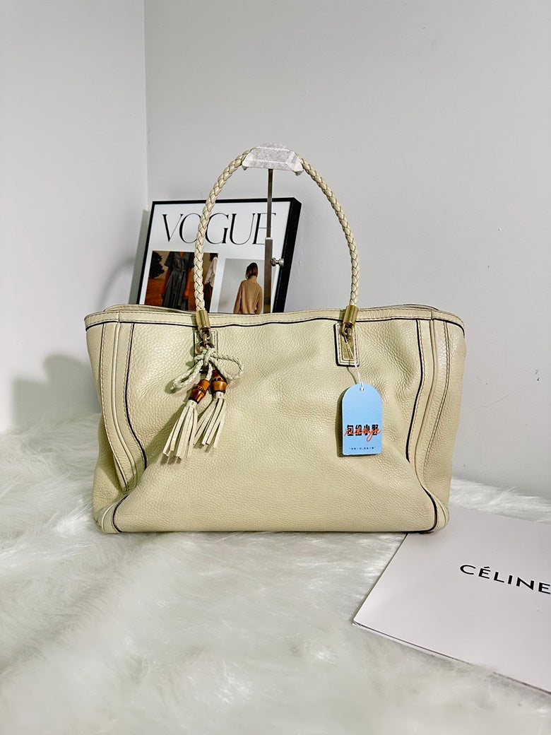 Gucci Vintage Top Handle Bag in Cream Leather - Preloved Handbag