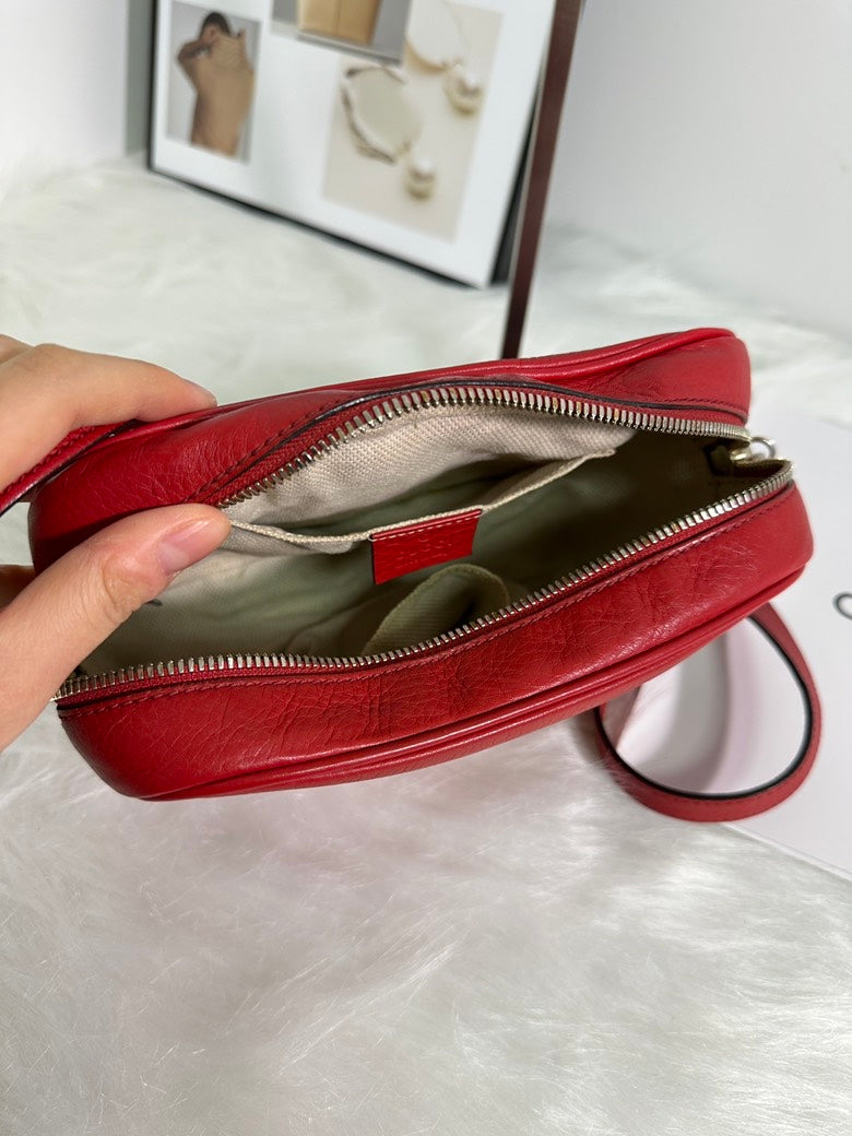 Gucci Soho Camera Bag in Red Leather - Preloved Crossbody