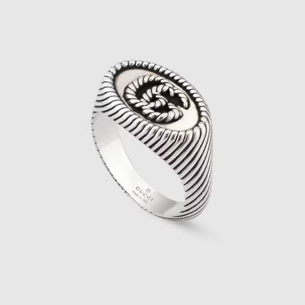 Gucci Interlocking GG Signet Ring