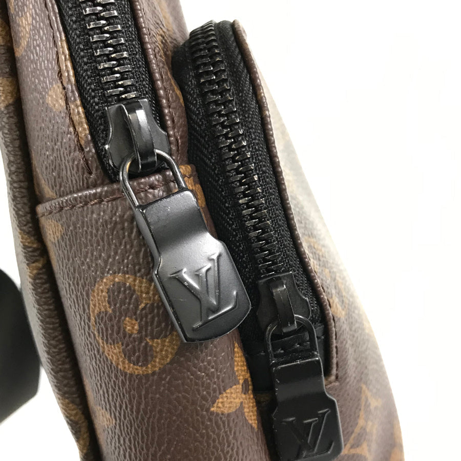LOUIS VUITTON body bag