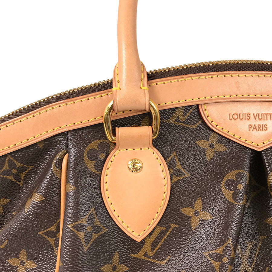 LOUIS VUITTON Handbag