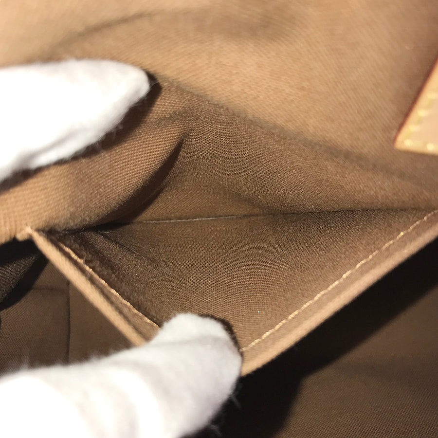LOUIS VUITTON Handbag