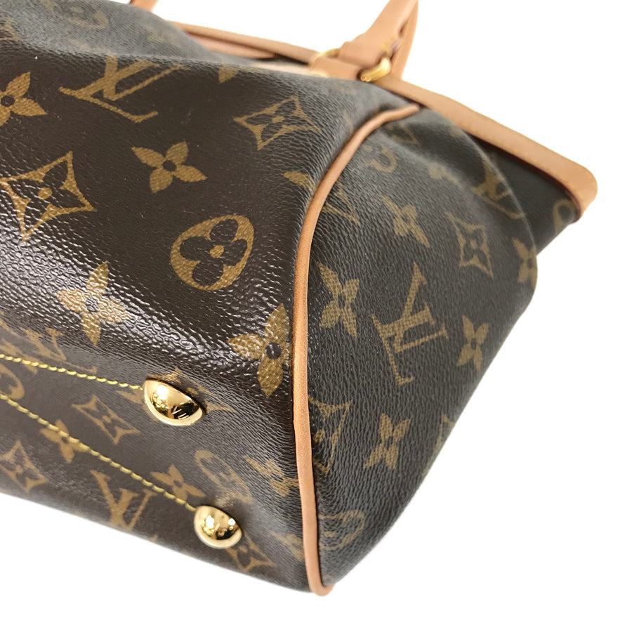 LOUIS VUITTON Handbag