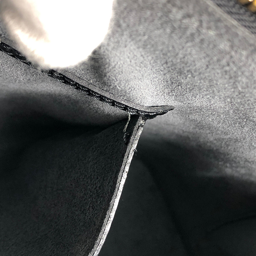 LOUIS VUITTON Epi Alma Handbag