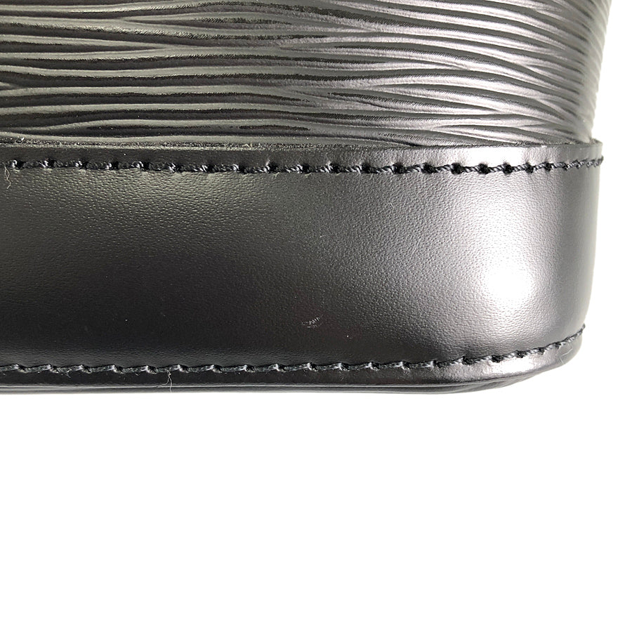 LOUIS VUITTON Epi Alma Handbag