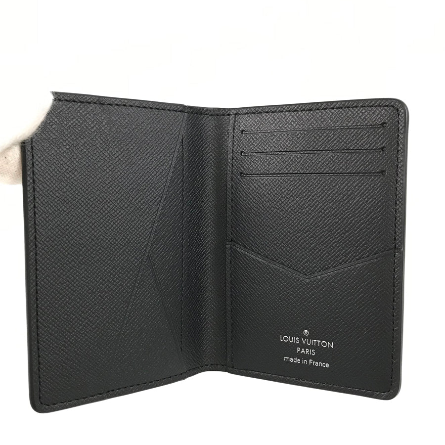 LOUIS VUITTON Card Case