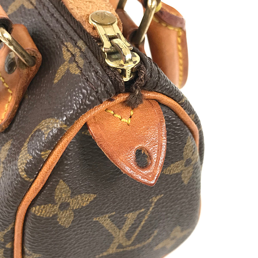 LOUIS VUITTON Handbag