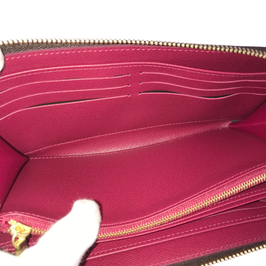 LOUIS VUITTON Fuchsia purse Zip Around