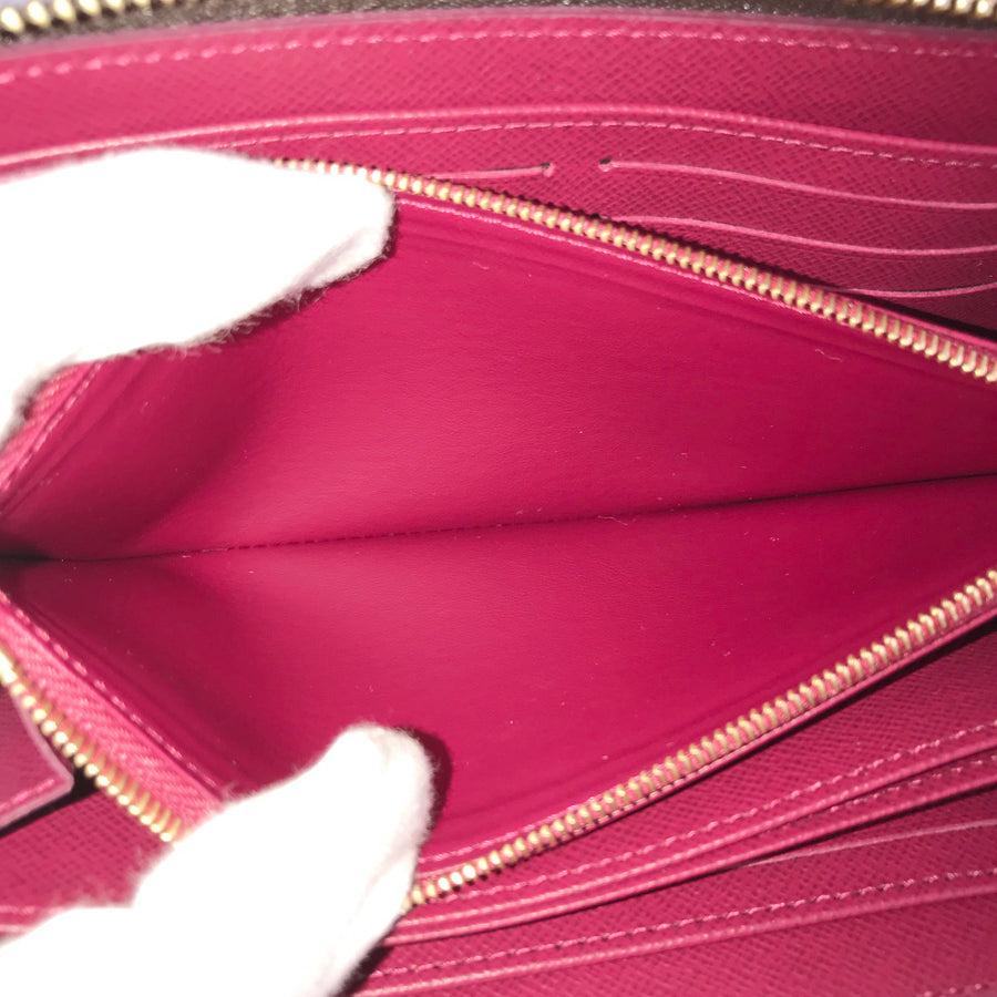 LOUIS VUITTON Fuchsia purse Zip Around
