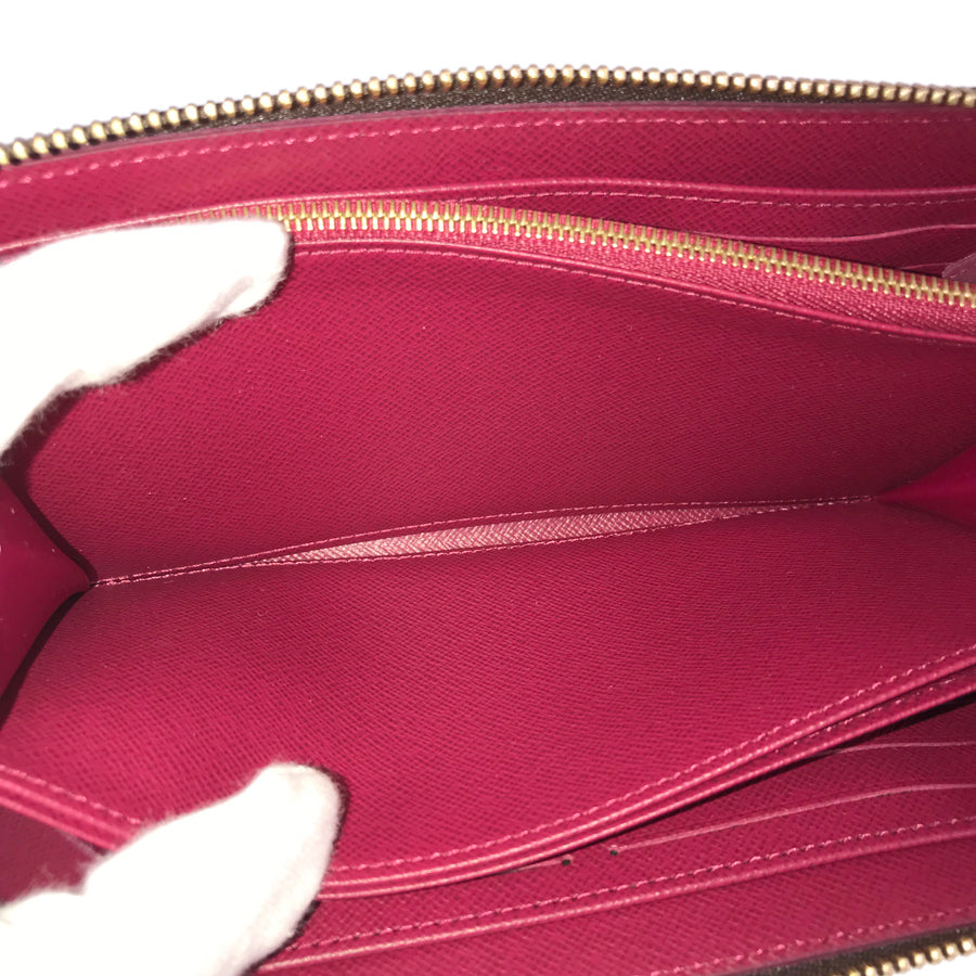 LOUIS VUITTON Fuchsia purse Zip Around