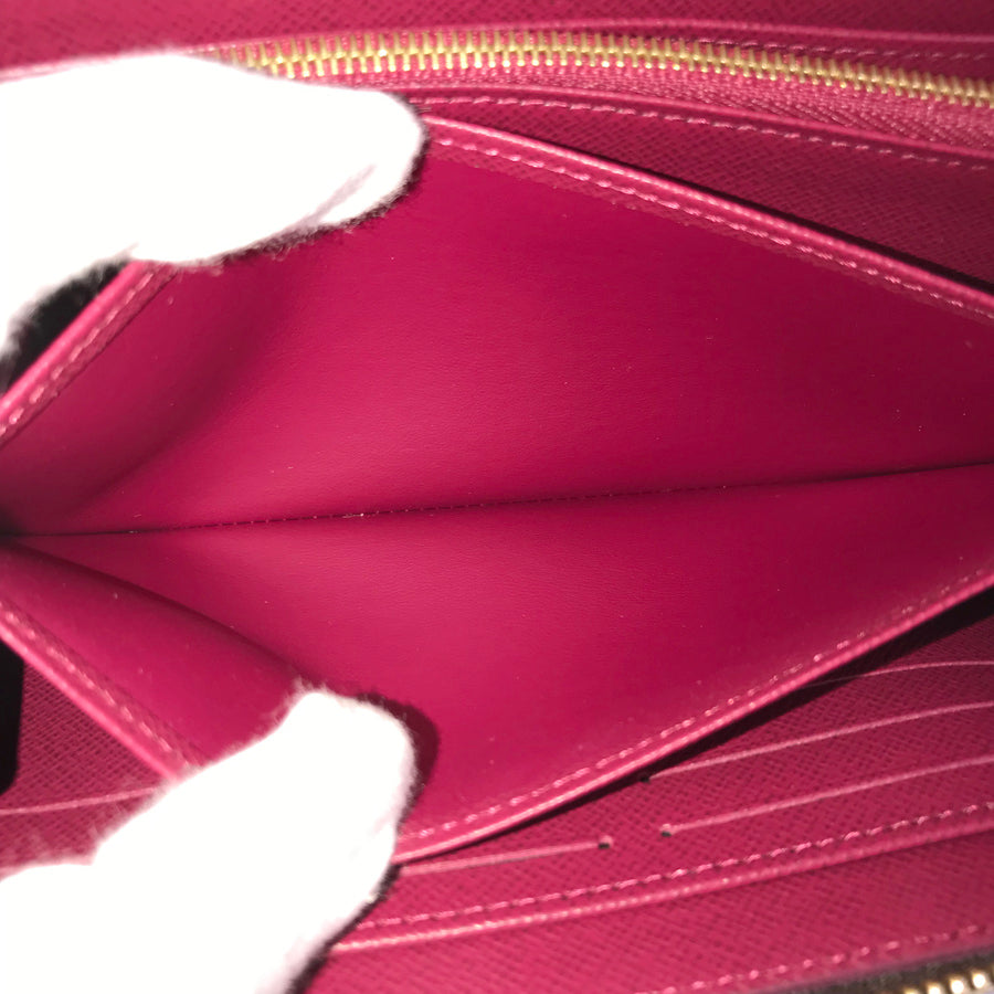 LOUIS VUITTON Fuchsia purse Zip Around