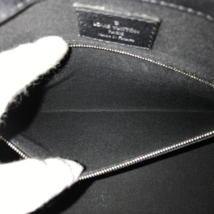LOUIS VUITTON Epi vaneau MM M54169 Hand bag
