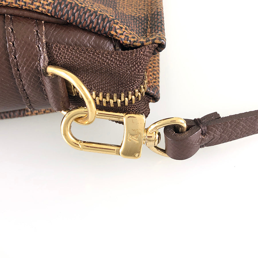 LOUIS VUITTON Damier Truth Make Up N51982 Pouch