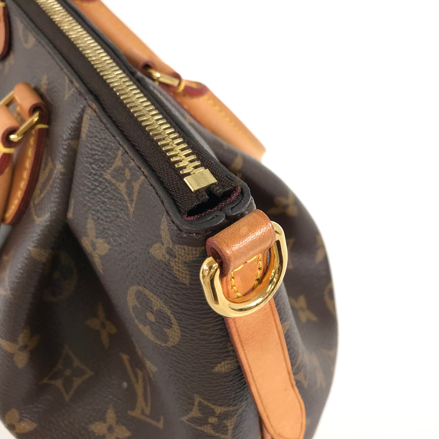 LOUIS VUITTON Handbag