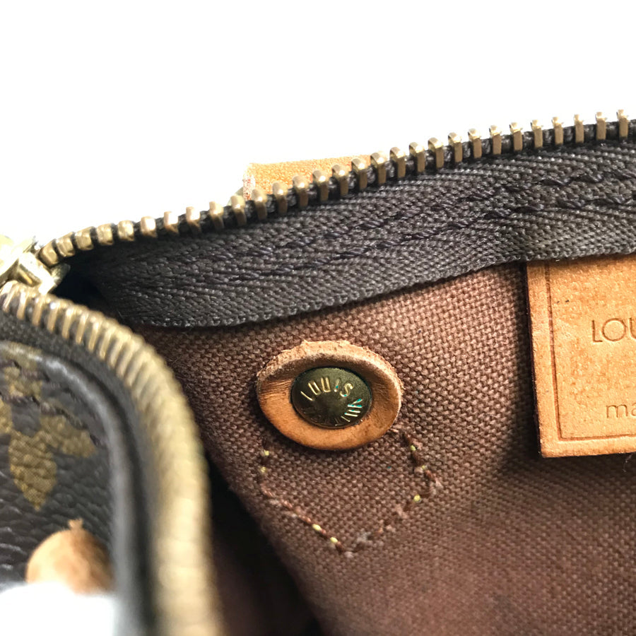 LOUIS VUITTON Handbag