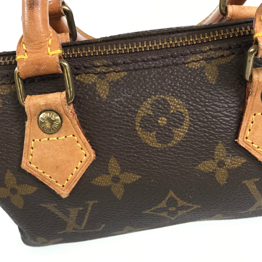 LOUIS VUITTON Handbag