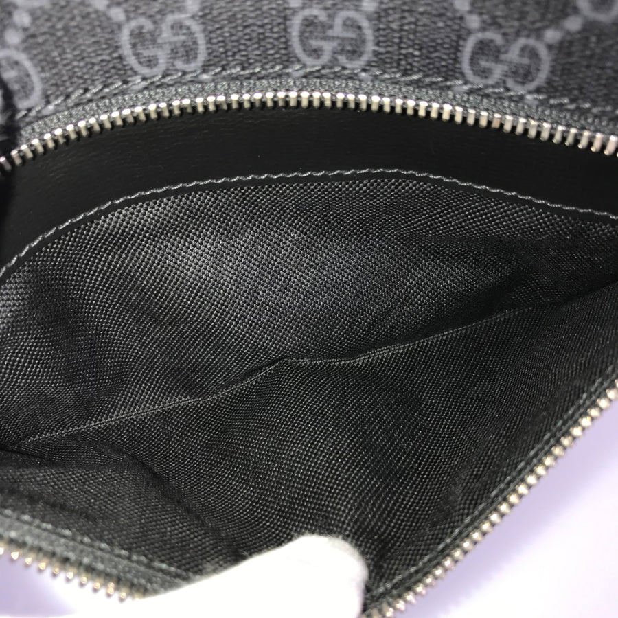 GUCCI GG Supreme Large Belt 733240 Sling bag
