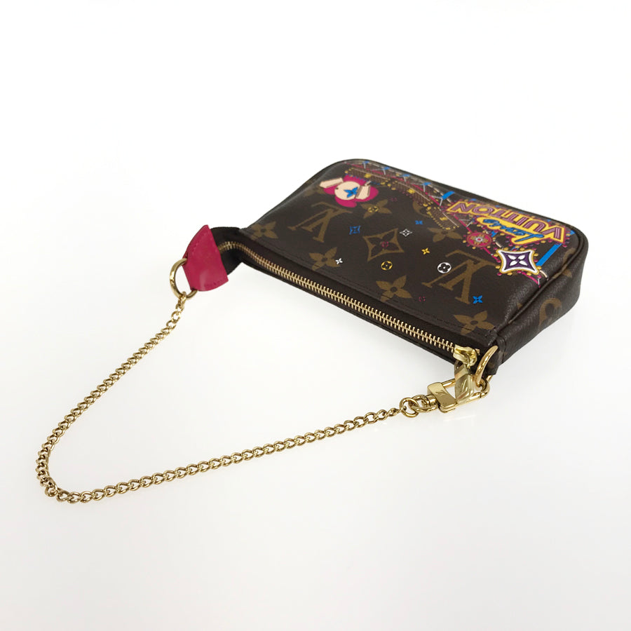 LOUIS VUITTON 2020 Holiday Season Limited Pouch