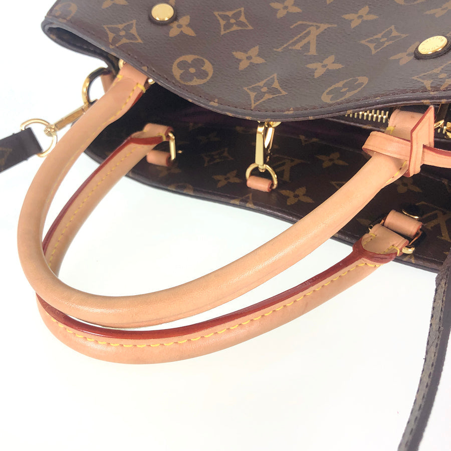 LOUIS VUITTON Handbag