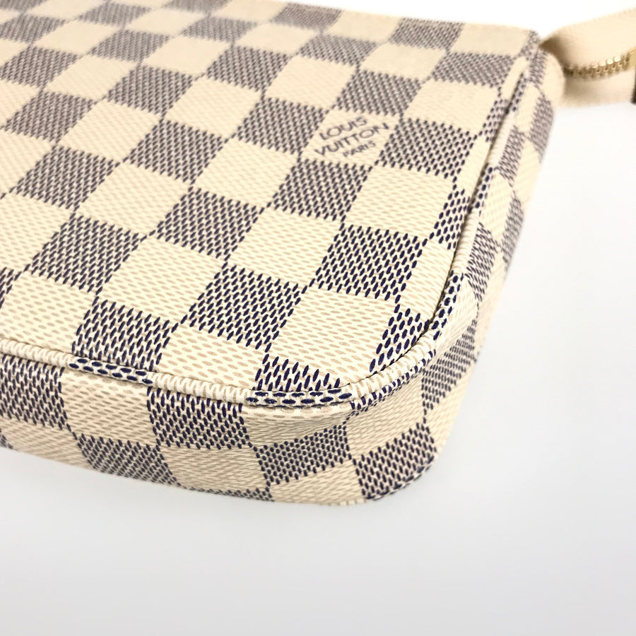 LOUIS VUITTON Damier Azur Pochette Accessoires Pouch