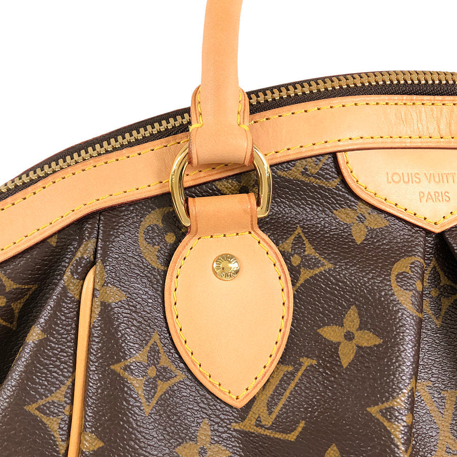 LOUIS VUITTON Handbag