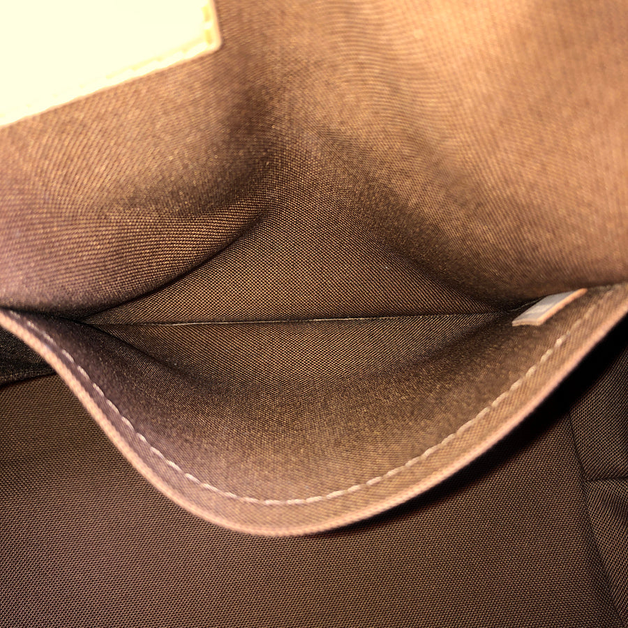 LOUIS VUITTON Handbag