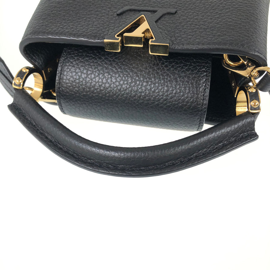 LOUIS VUITTON Capucines MINI in Taurillon Clemence leather Handbag