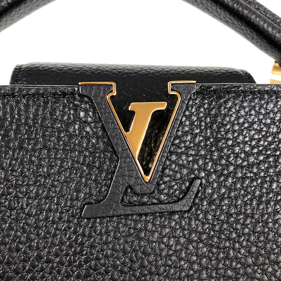 LOUIS VUITTON Capucines MINI in Taurillon Clemence leather Handbag