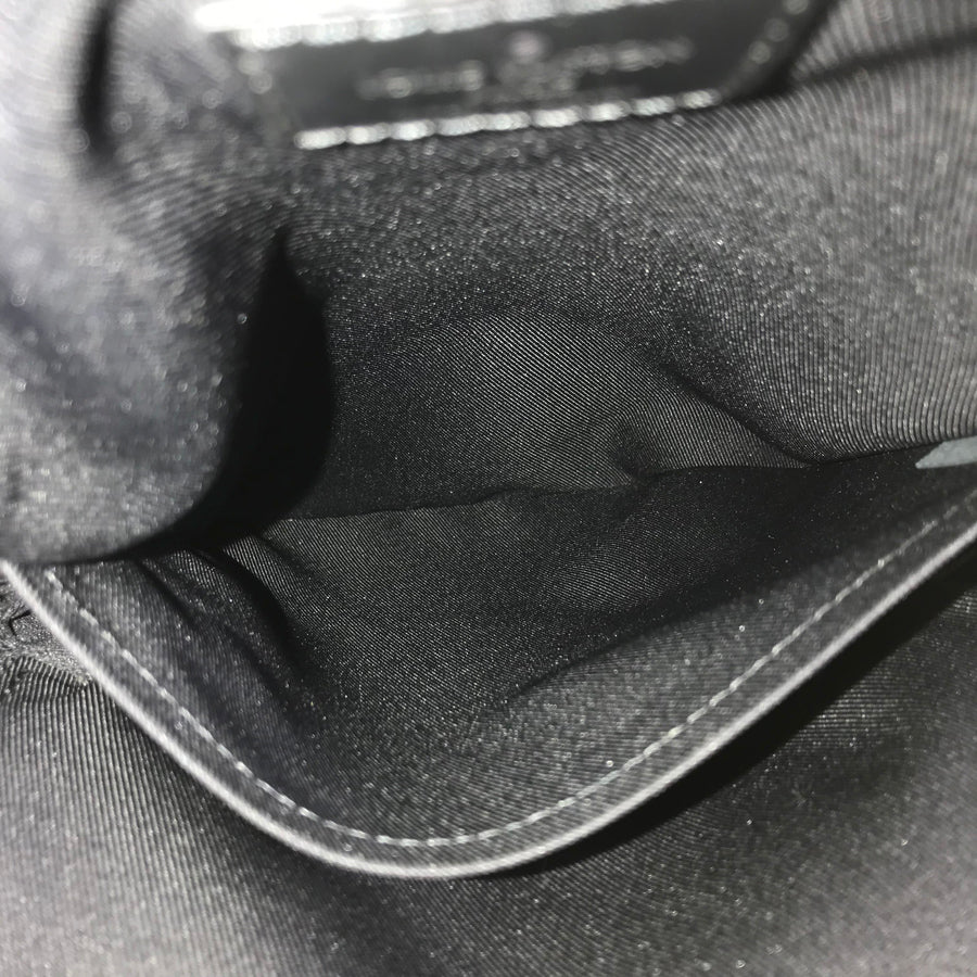 LOUIS VUITTON body bag