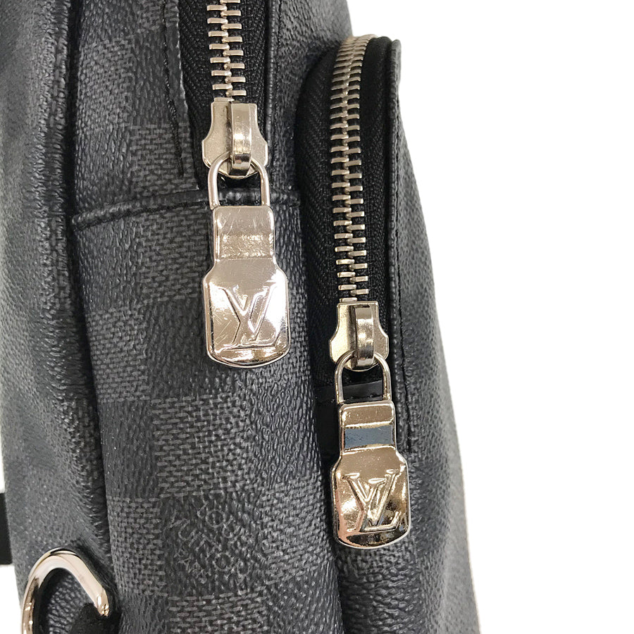 LOUIS VUITTON body bag
