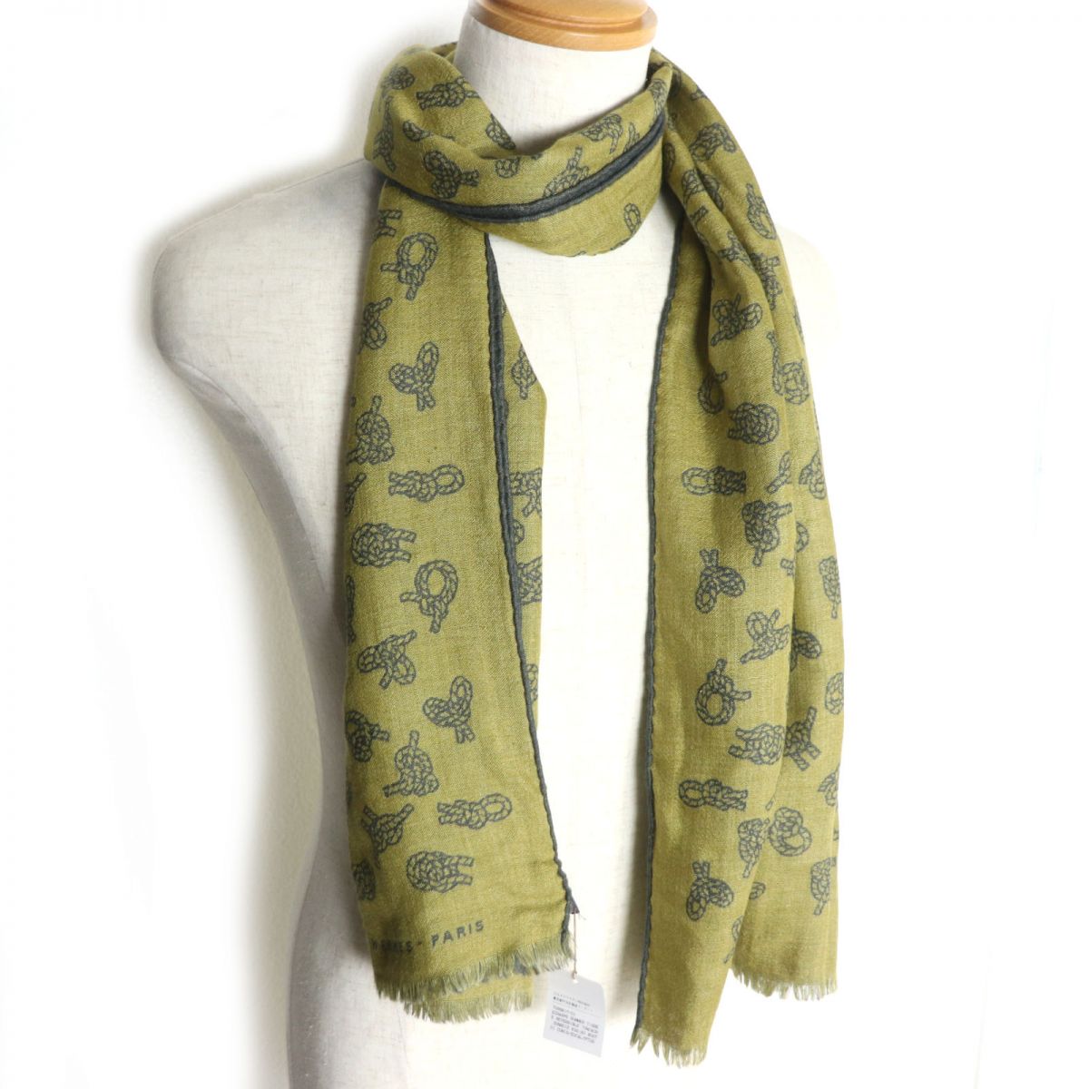 HERMES Stall Main: 70% cashmere, Main: 30% silk Gray type mens Used