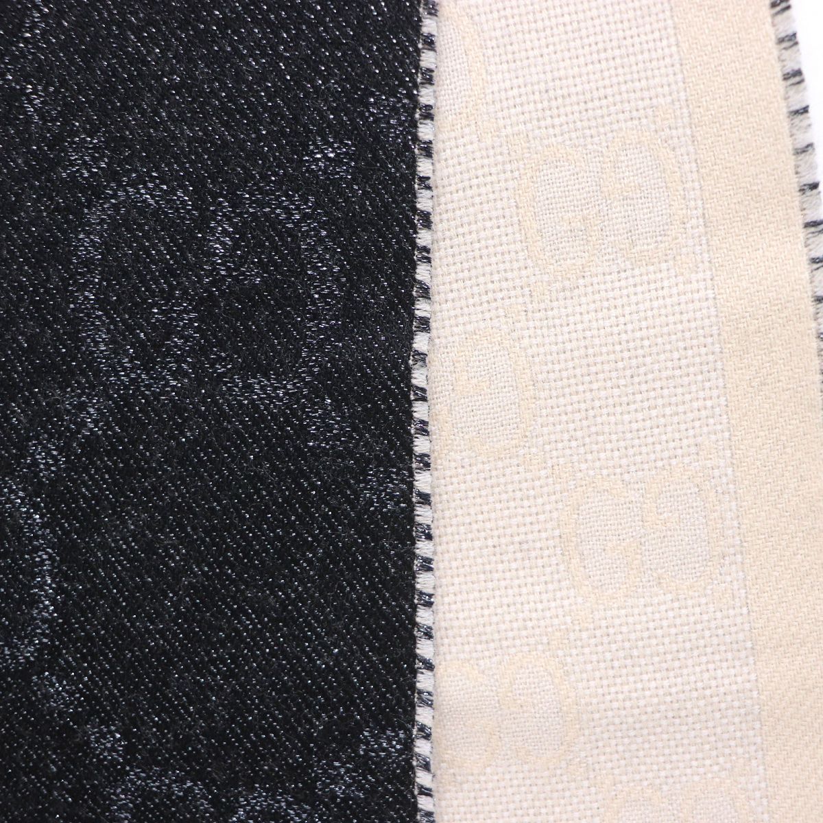 GUCCI scarf ー Black x beige 34×190cm