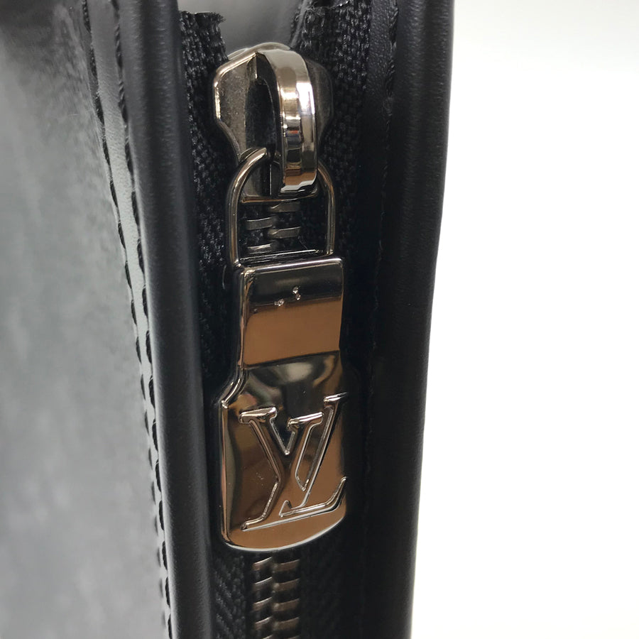 LOUIS VUITTON Clutch bag