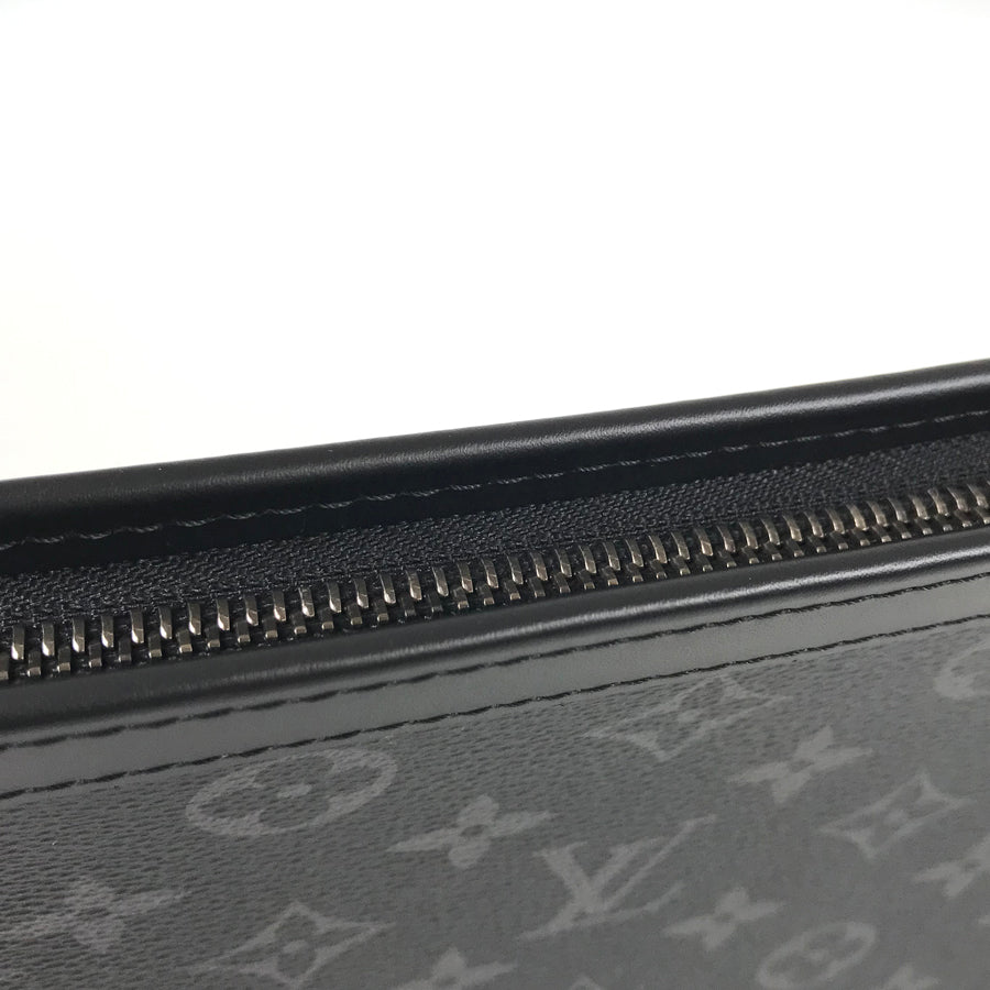 LOUIS VUITTON Clutch bag