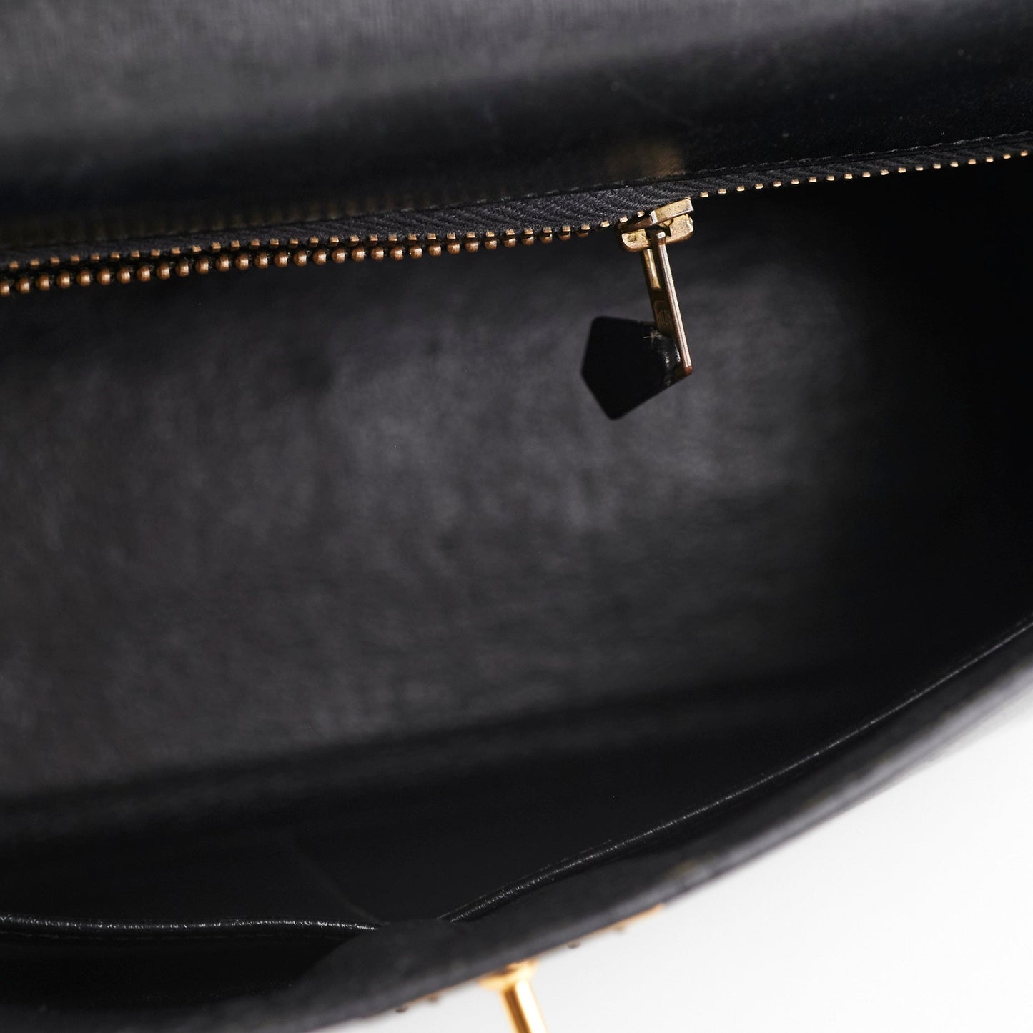 Hermes Kelly 28 Vintage Noir Box L Circle Stamp