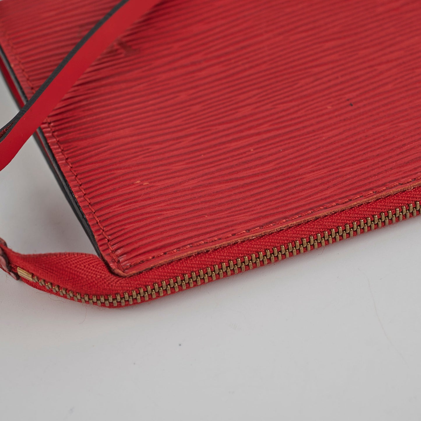 Louis Vuitton Epi Pochette Red