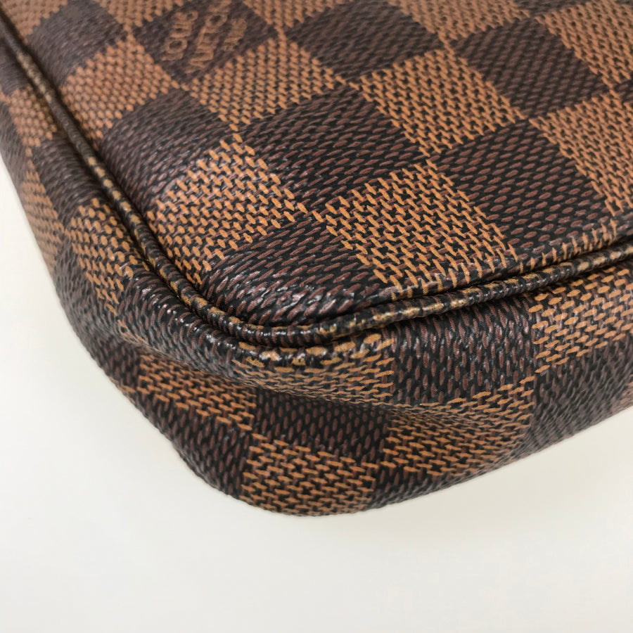 LOUIS VUITTON Damier Ebene Pochette Accessoires N51985 Pouch