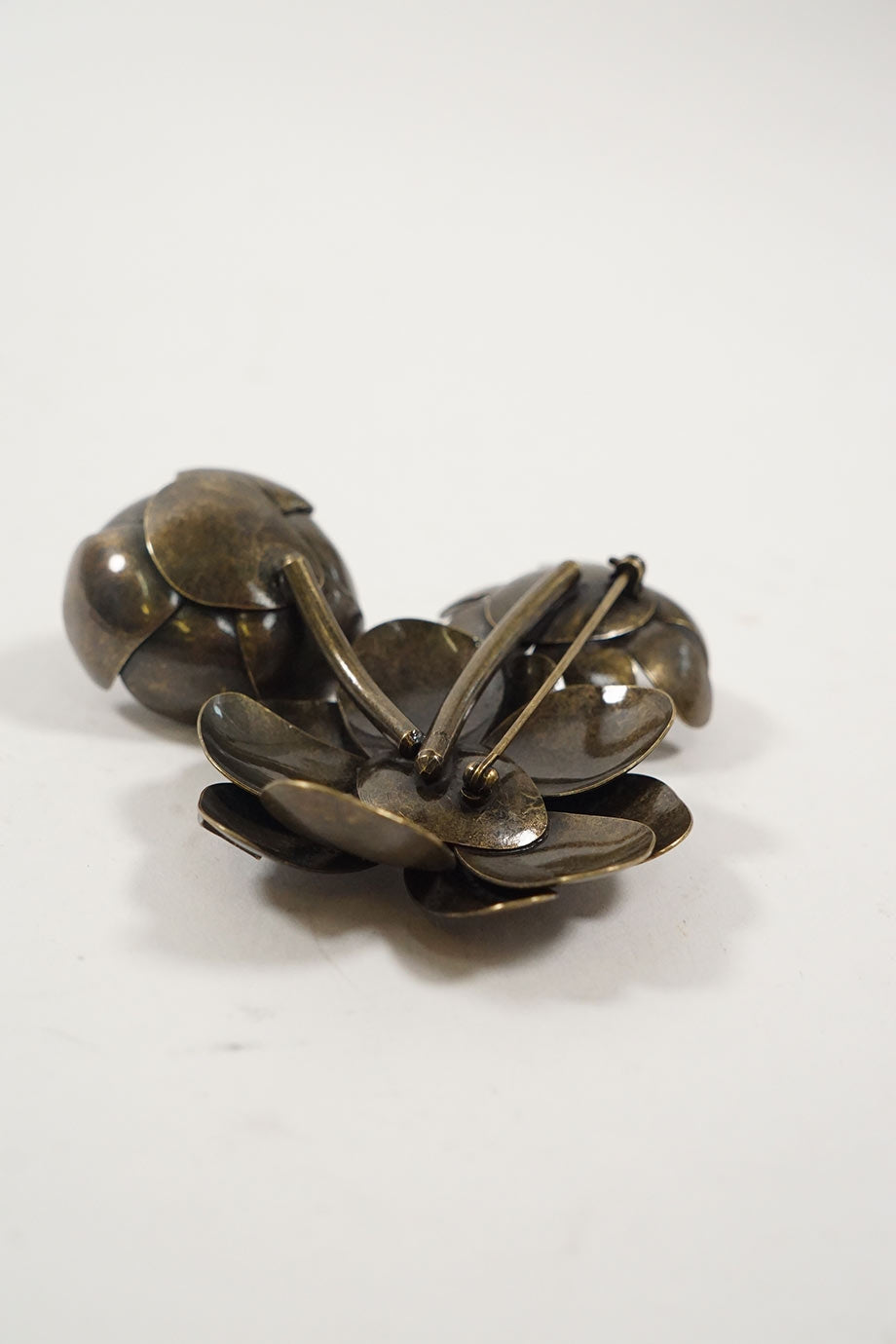 LOUIS VUITTON Black Crystal on Gold-tone Metal Flower Brooch