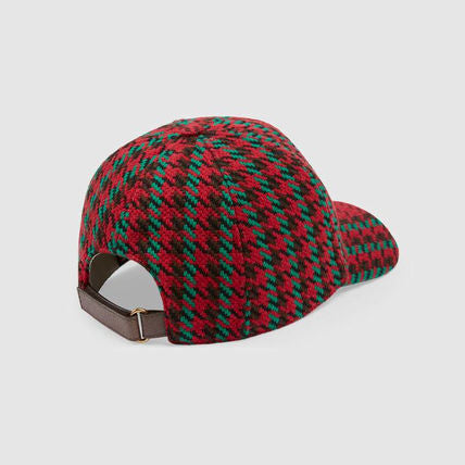 Gucci Houndstooth Baseball Hat With Interlocking G In Red And Green