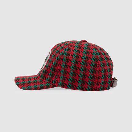 Gucci Houndstooth Baseball Hat With Interlocking G In Red And Green